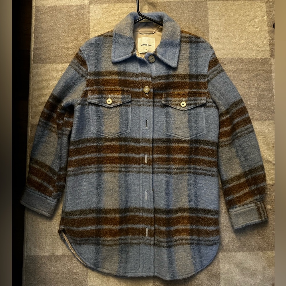 Aritzia Wilfred Free Ganna Shirt Jacket